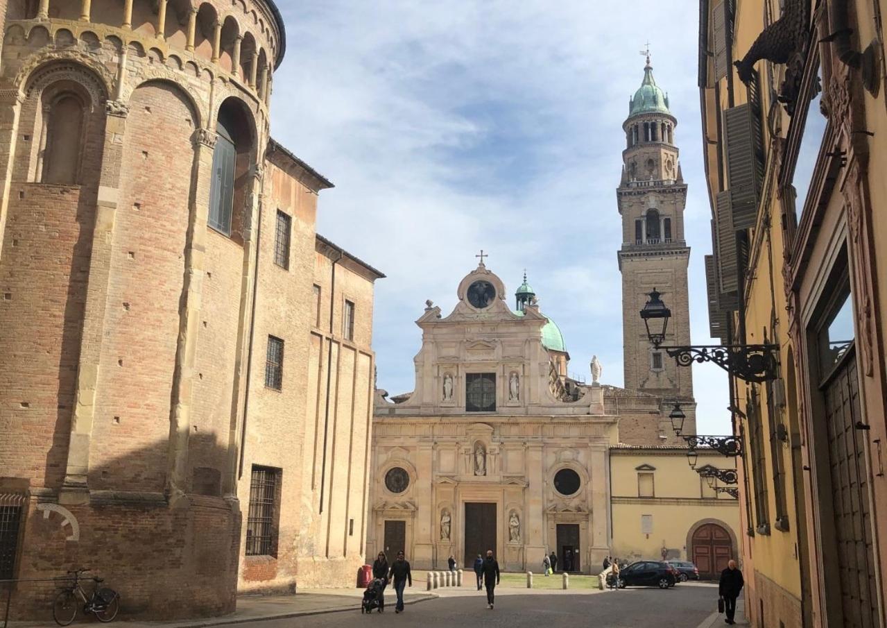 Luxury 6 Al Duomo Di Parma Exterior foto